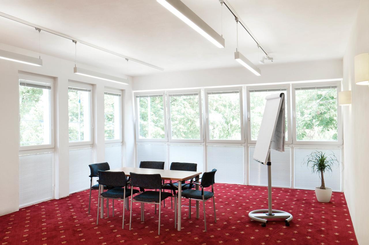 Hotel Payerbacherhof Екстериор снимка